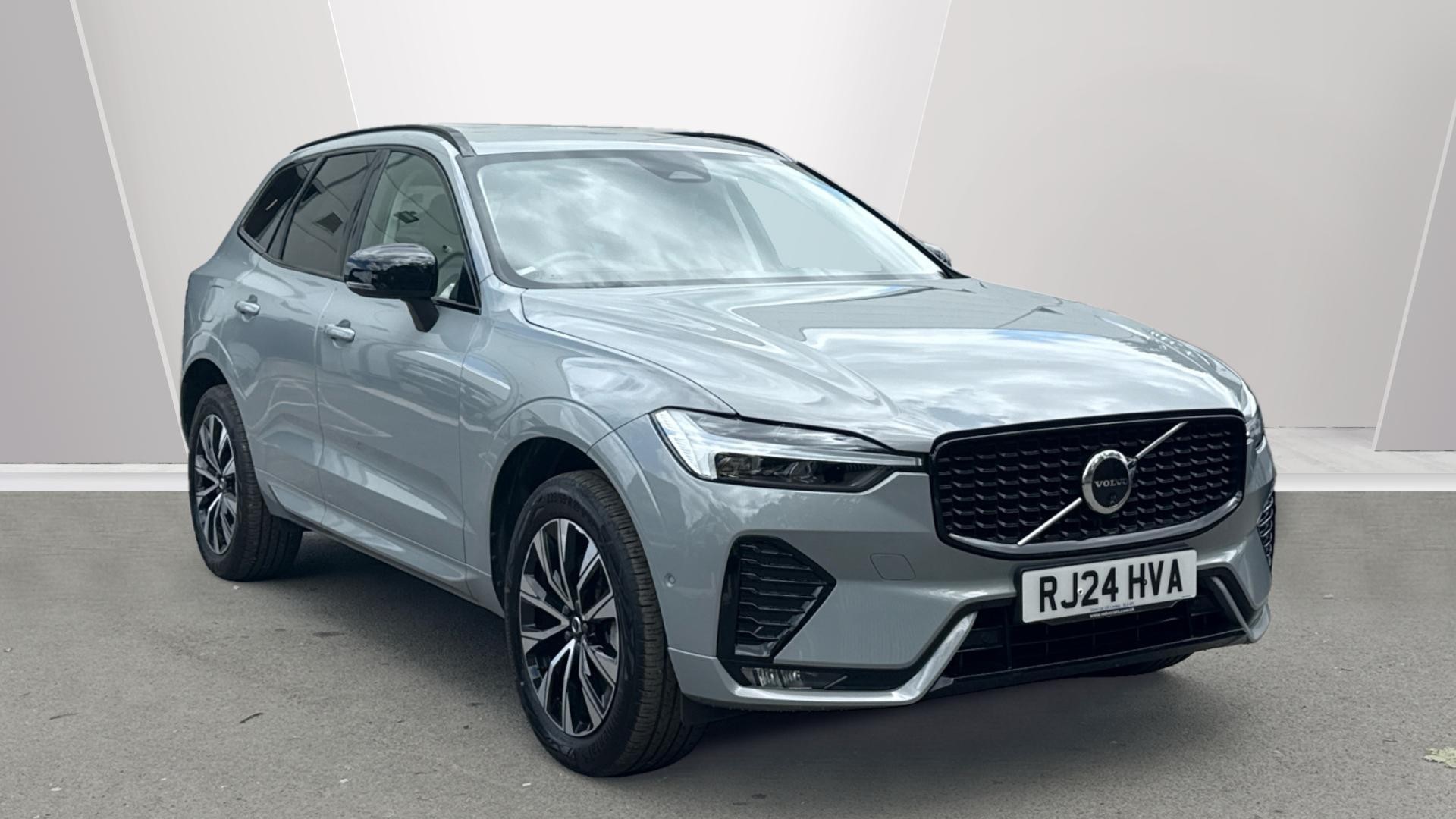 Main listing image - Volvo XC60