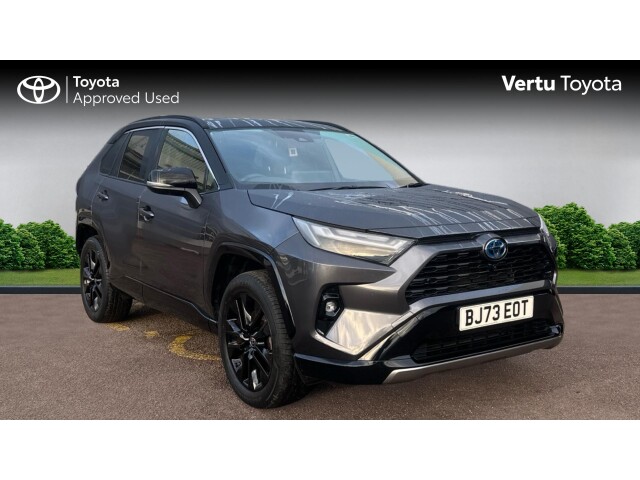 Main listing image - Toyota RAV4
