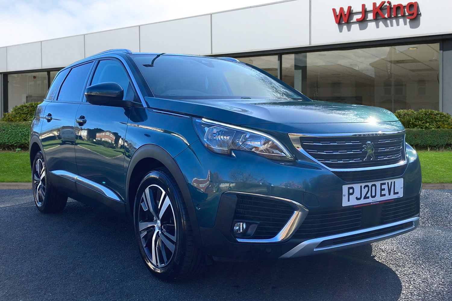 Main listing image - Peugeot 5008