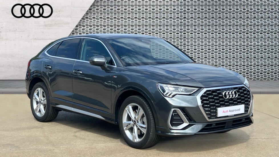 Main listing image - Audi Q3