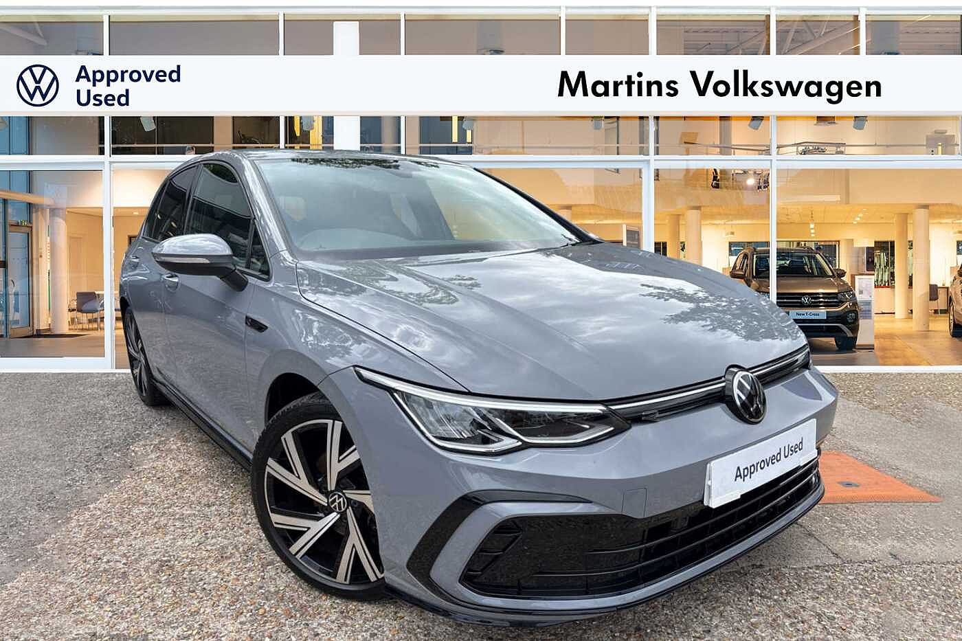Main listing image - Volkswagen Golf