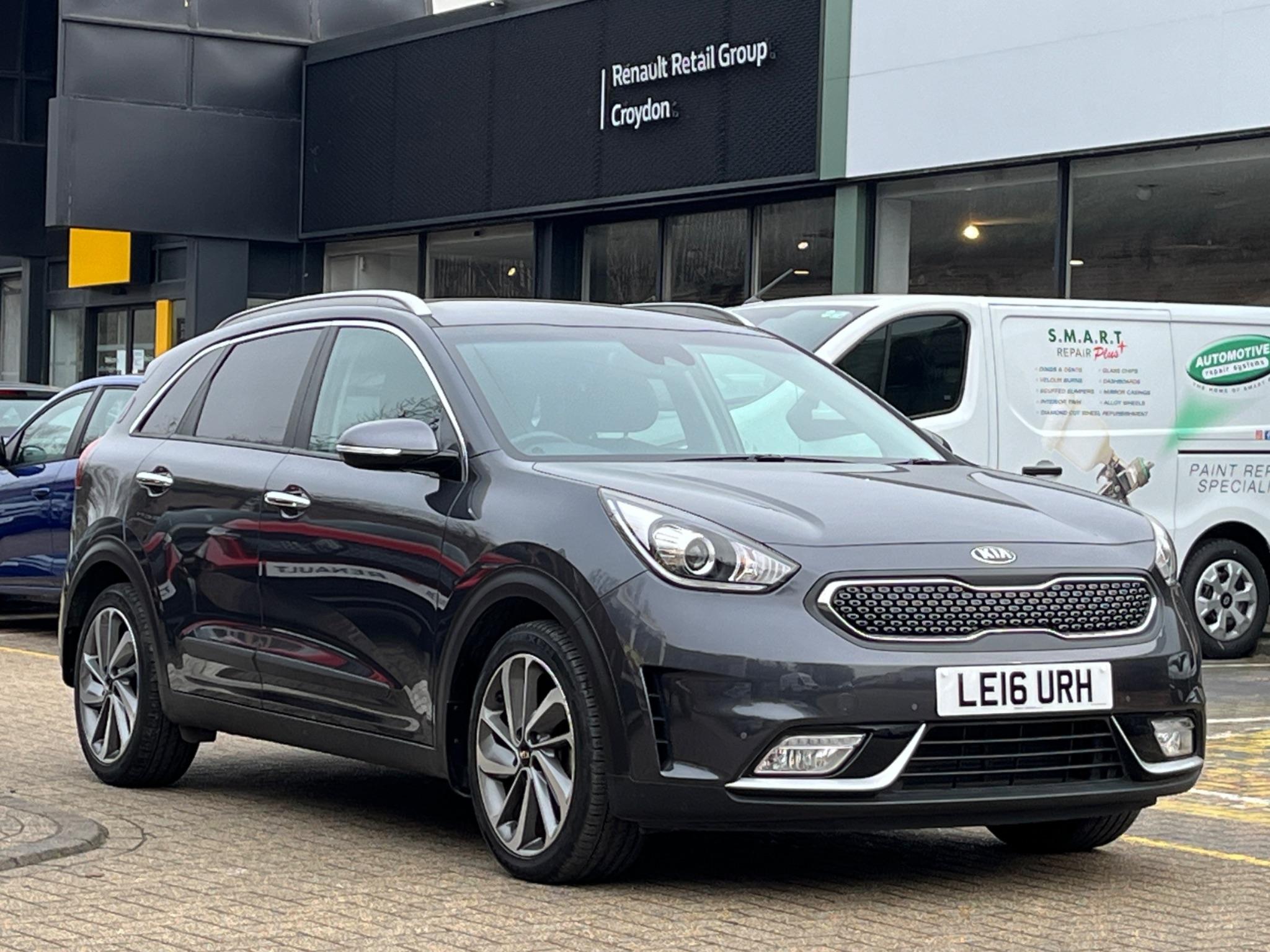 Main listing image - Kia Niro