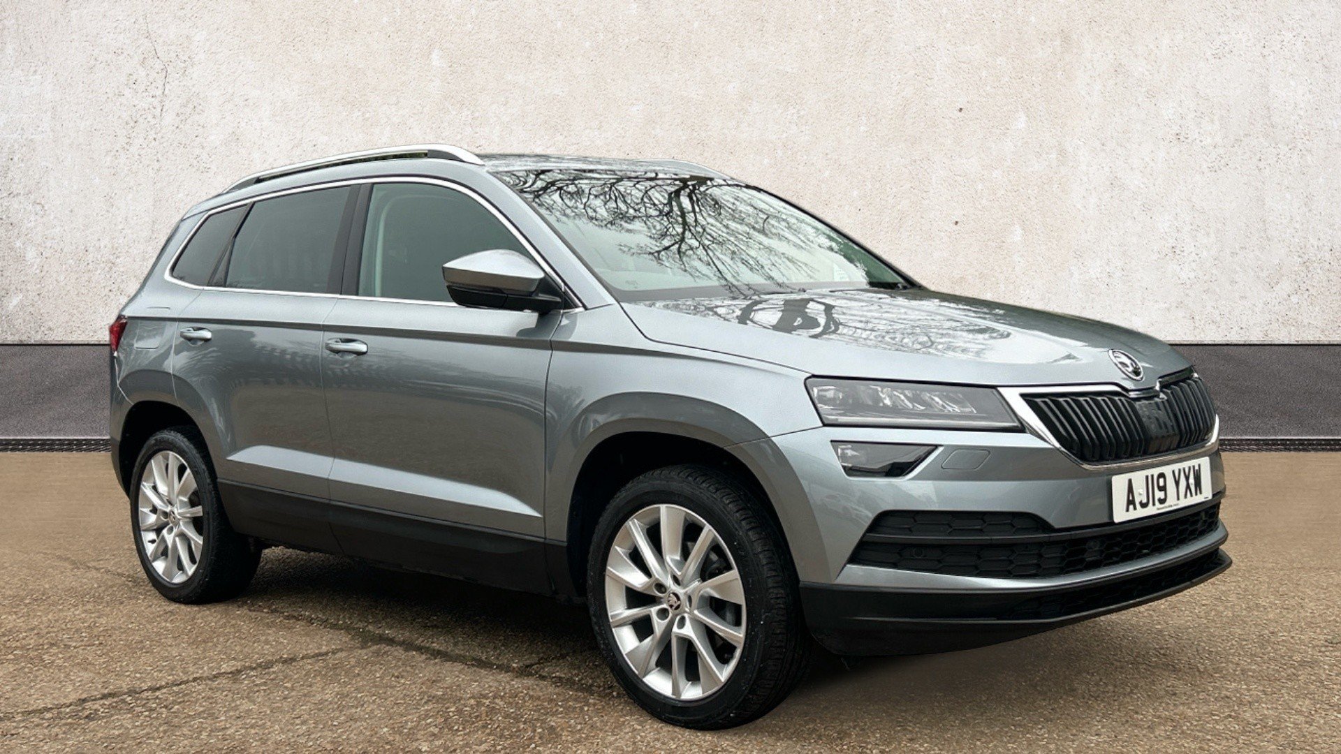 Main listing image - Skoda Karoq