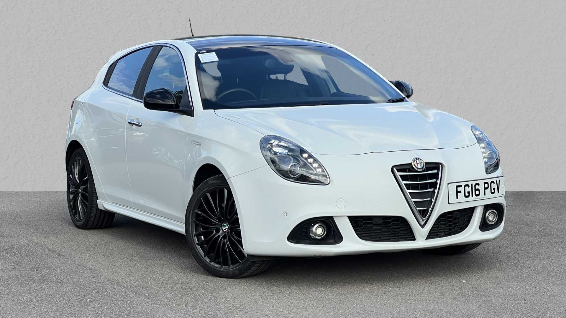 Main listing image - Alfa Romeo Giulietta