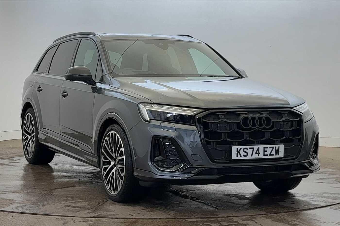 Main listing image - Audi Q7