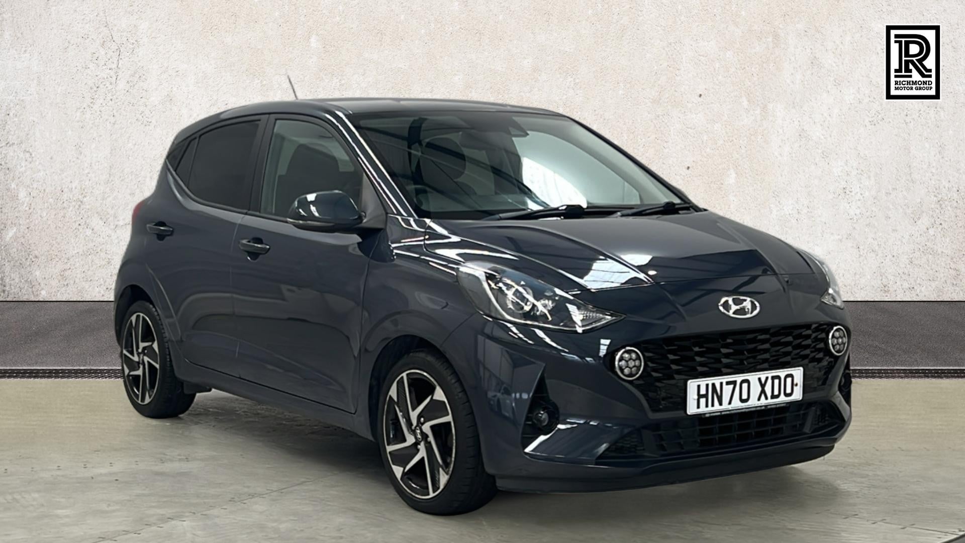 Main listing image - Hyundai i10