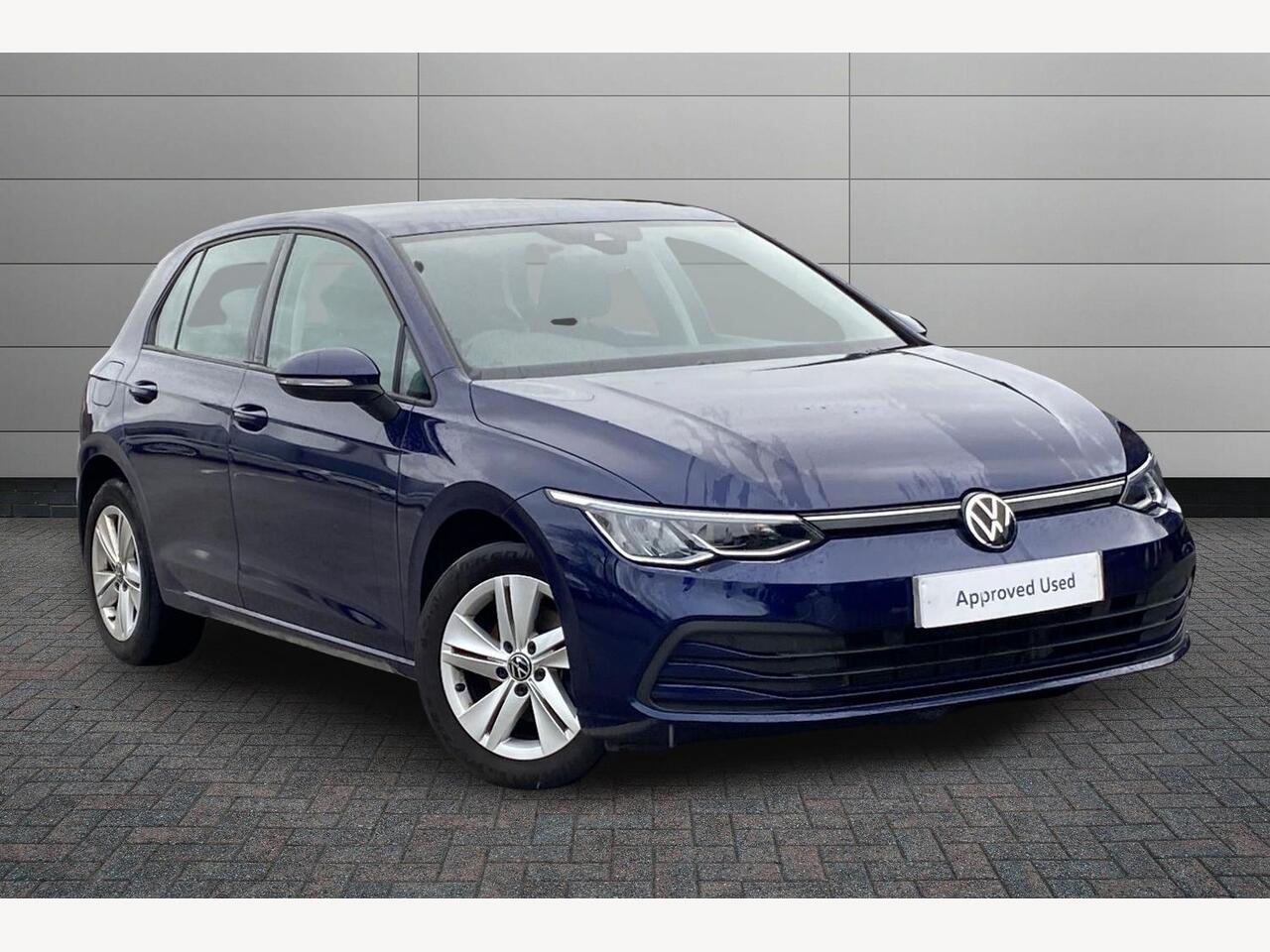 Main listing image - Volkswagen Golf
