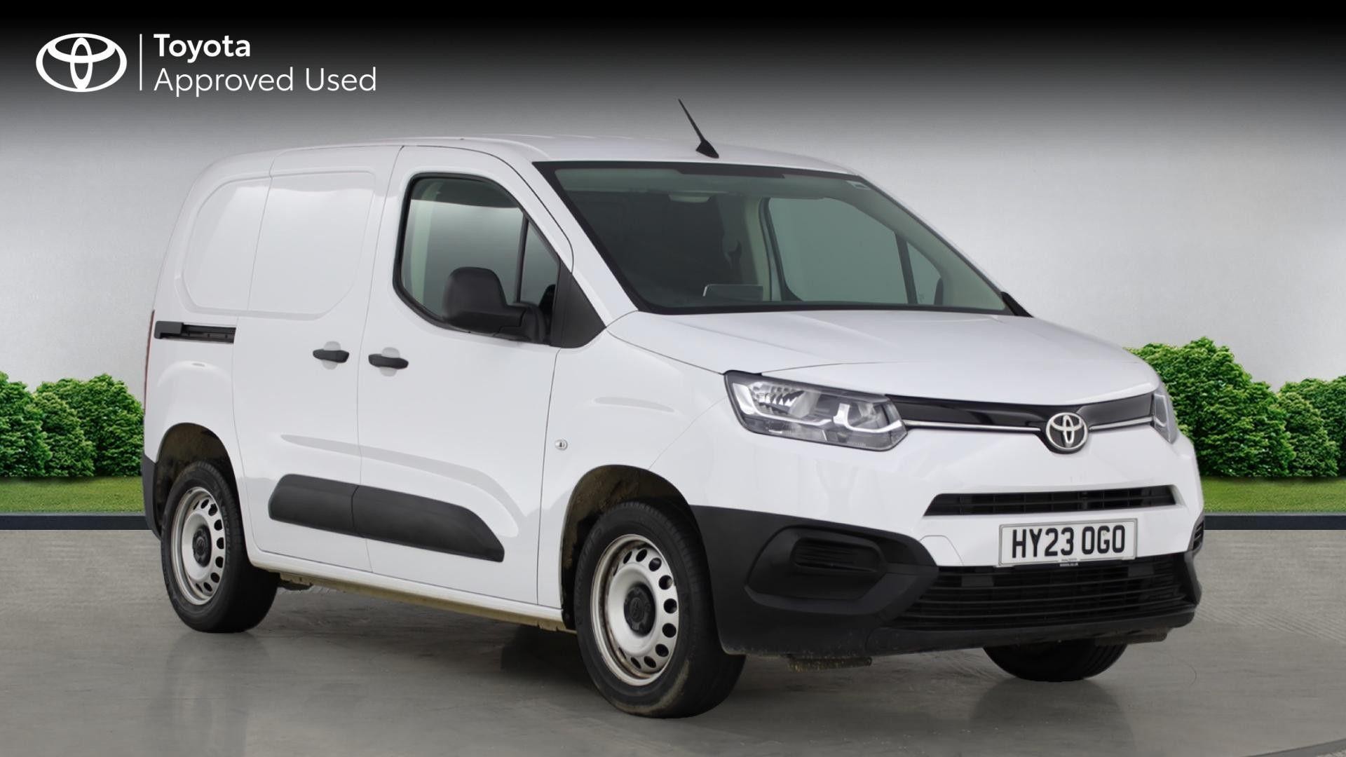 Main listing image - Toyota Proace City