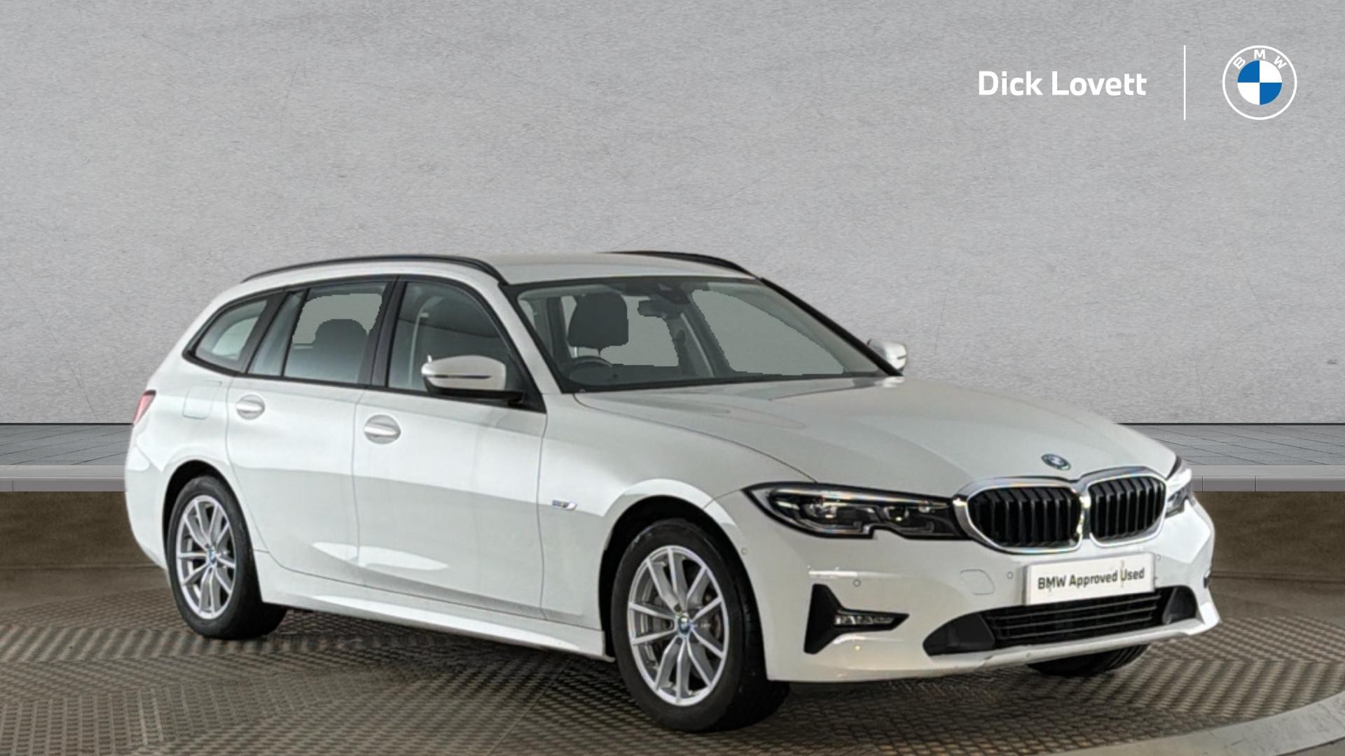 Main listing image - BMW 3 Series Touring