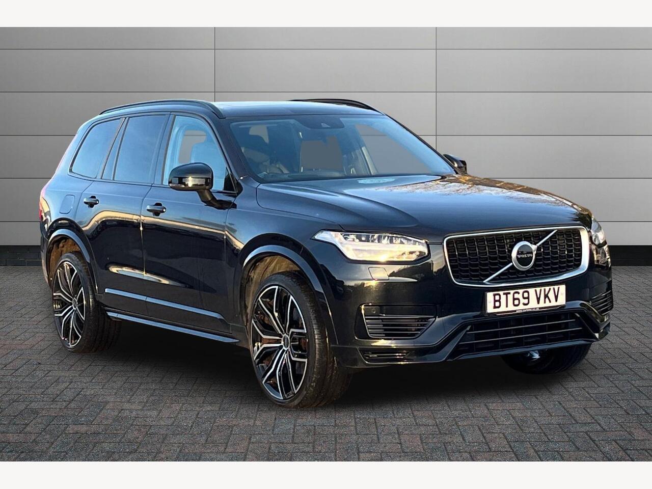 Main listing image - Volvo XC90