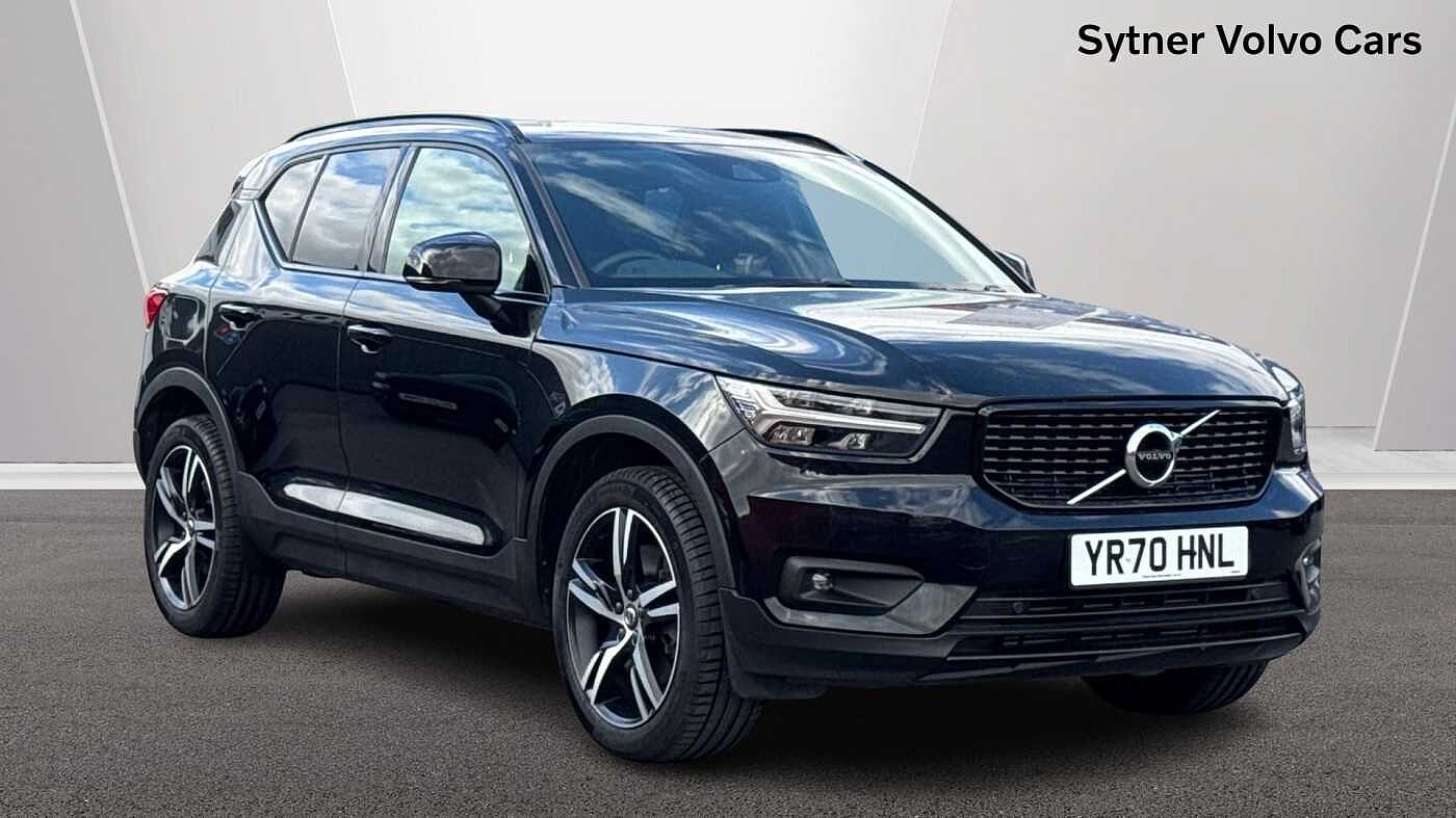 Main listing image - Volvo XC40 Recharge
