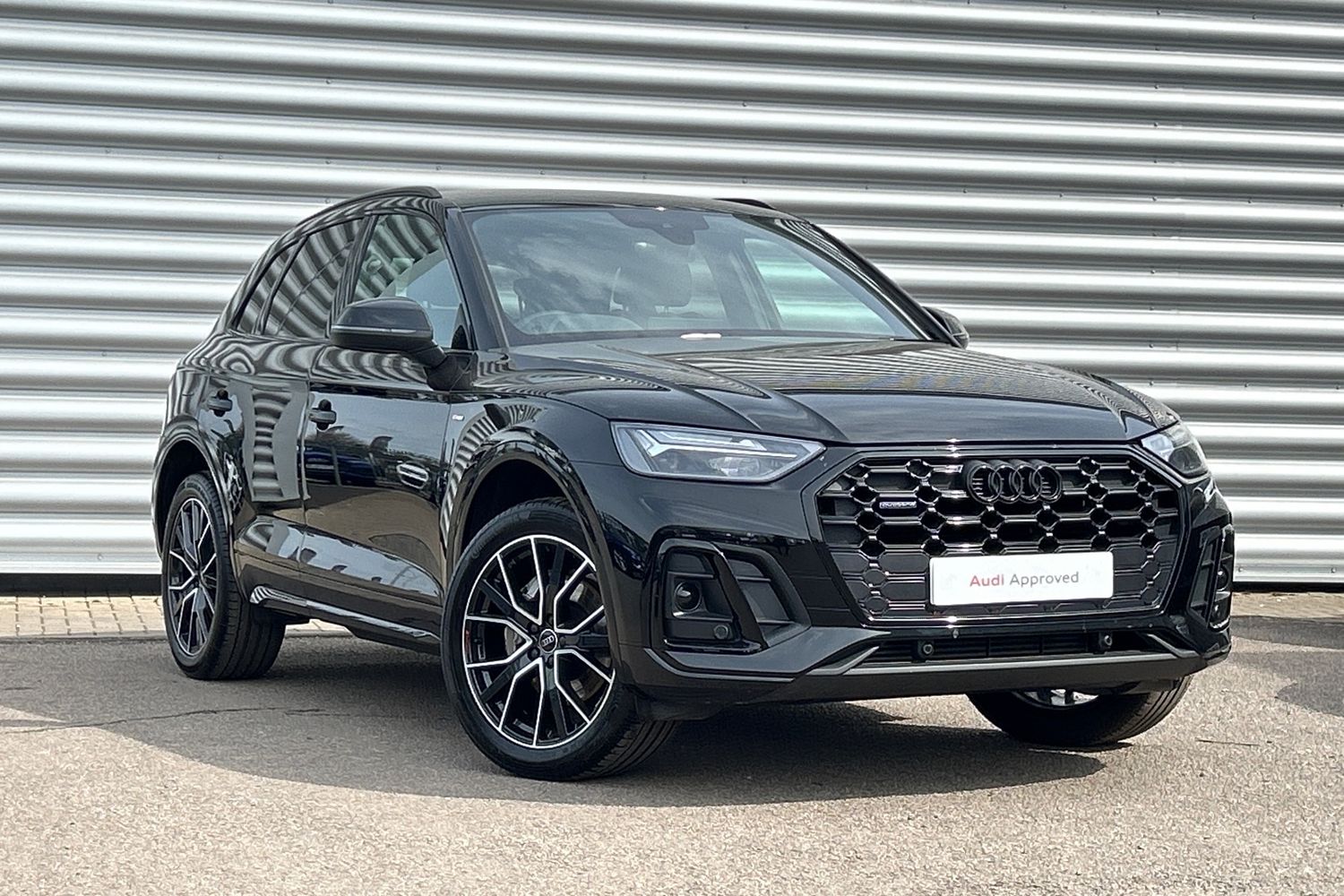 Main listing image - Audi Q5