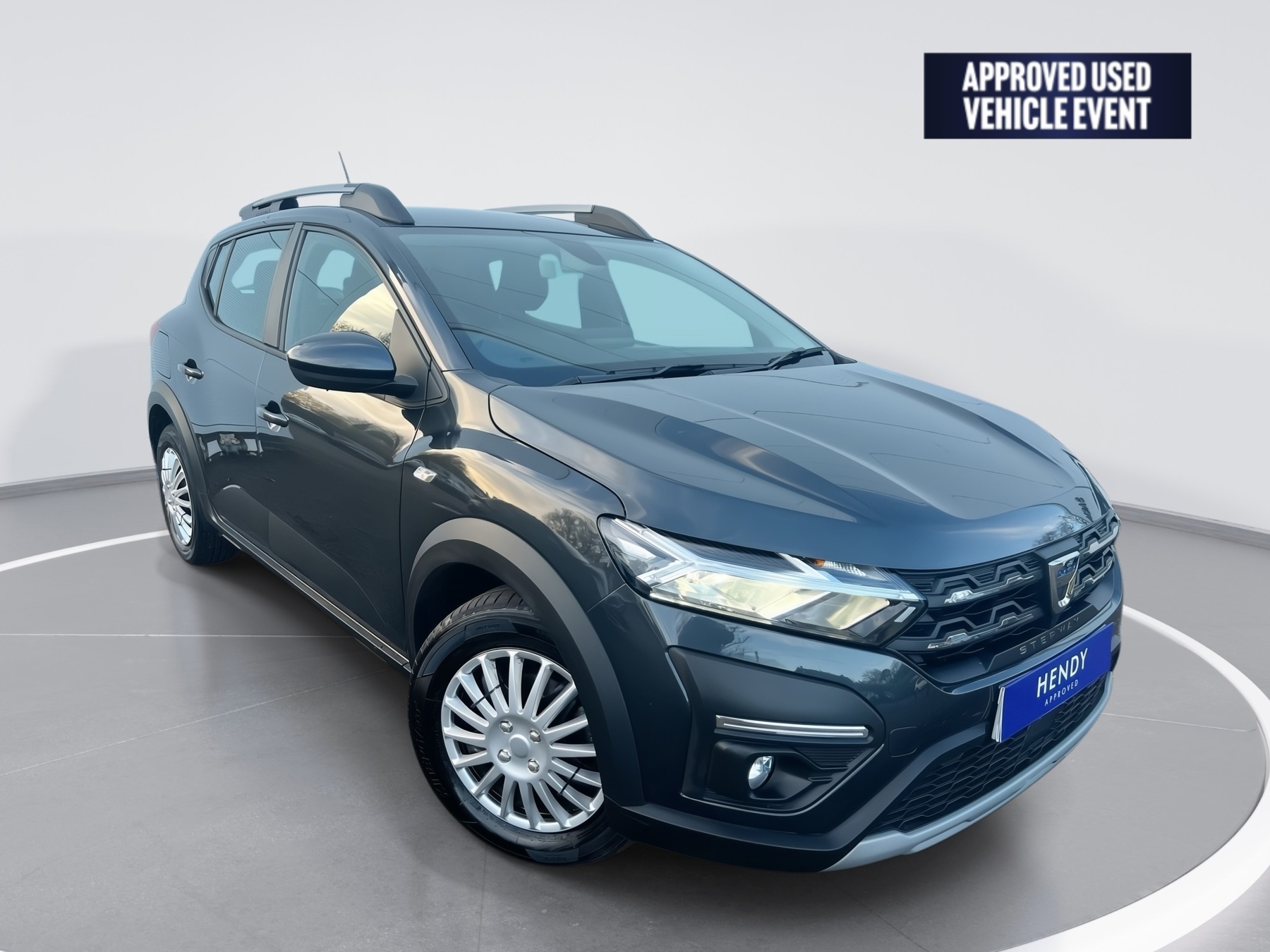 Main listing image - Dacia Sandero Stepway