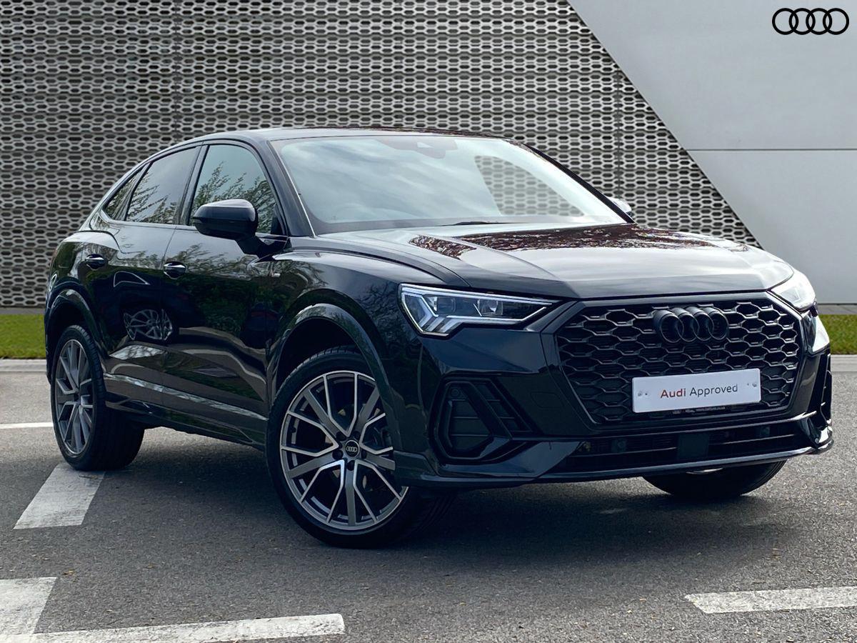 Main listing image - Audi Q3