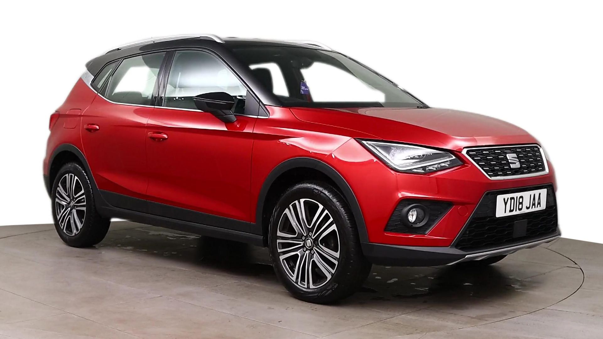 Main listing image - SEAT Arona