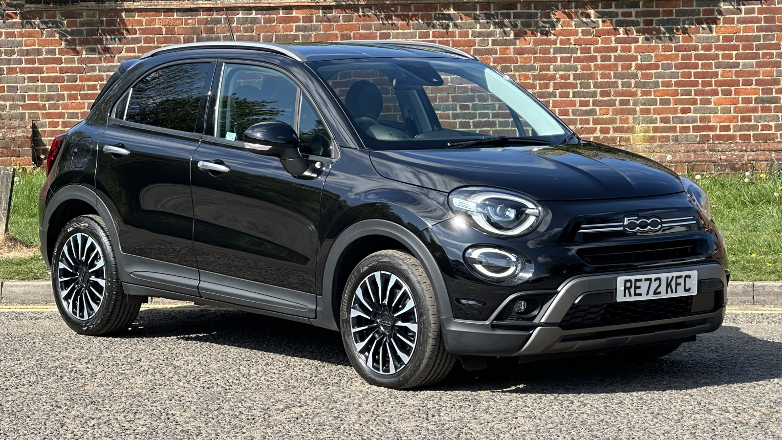 Main listing image - Fiat 500X