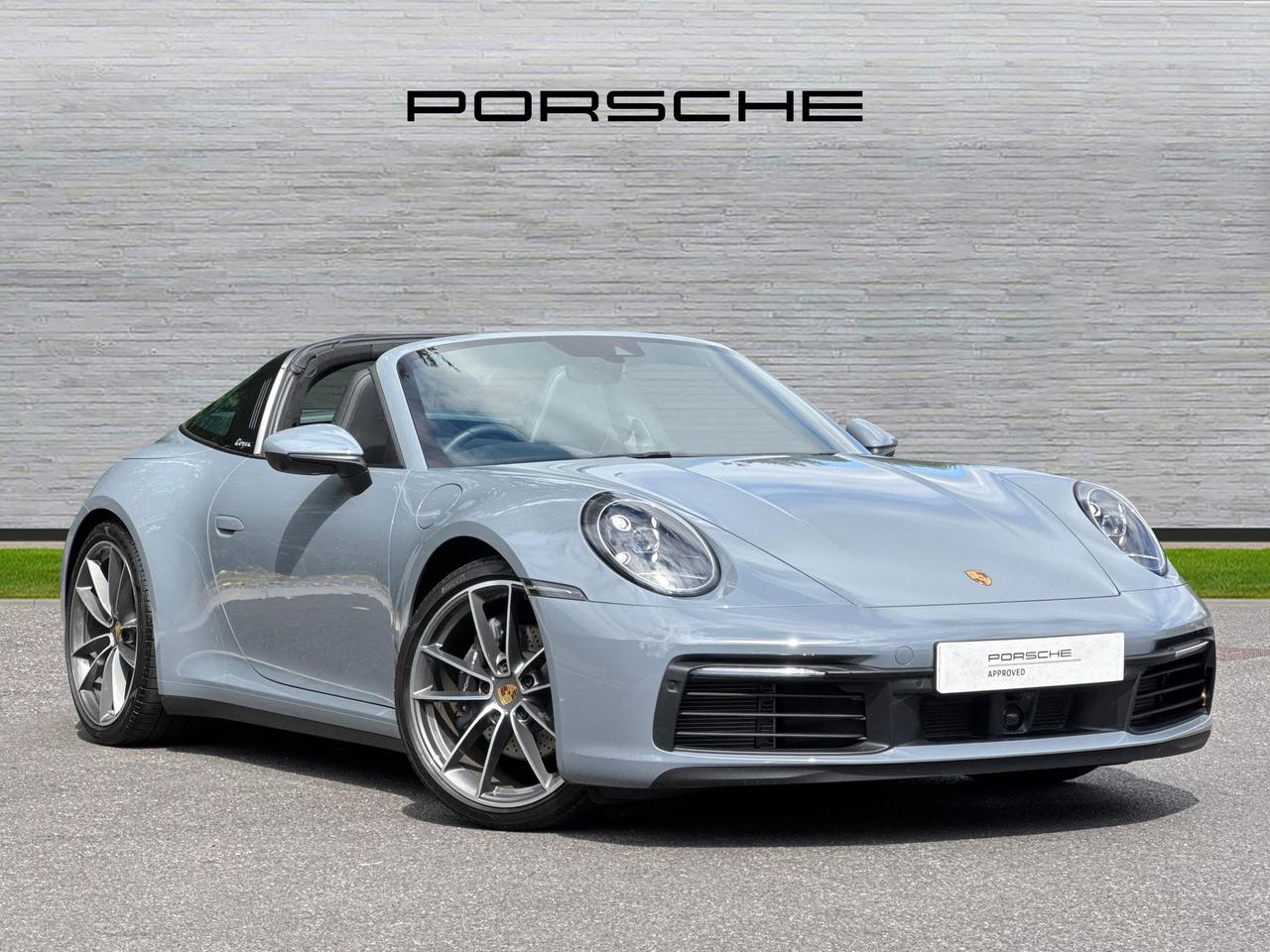 Main listing image - Porsche 911