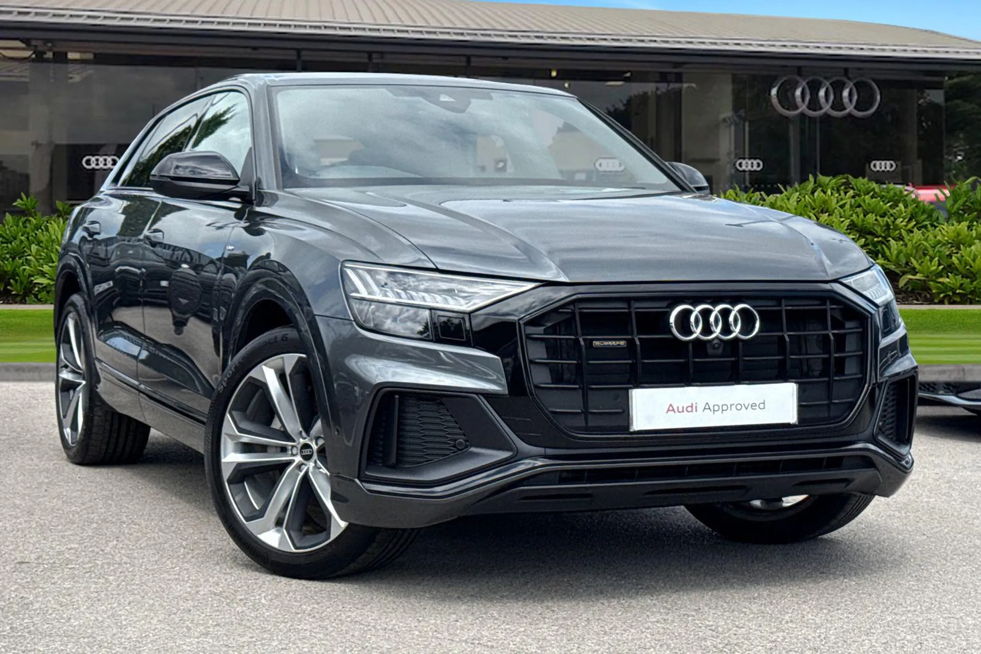 Main listing image - Audi Q8