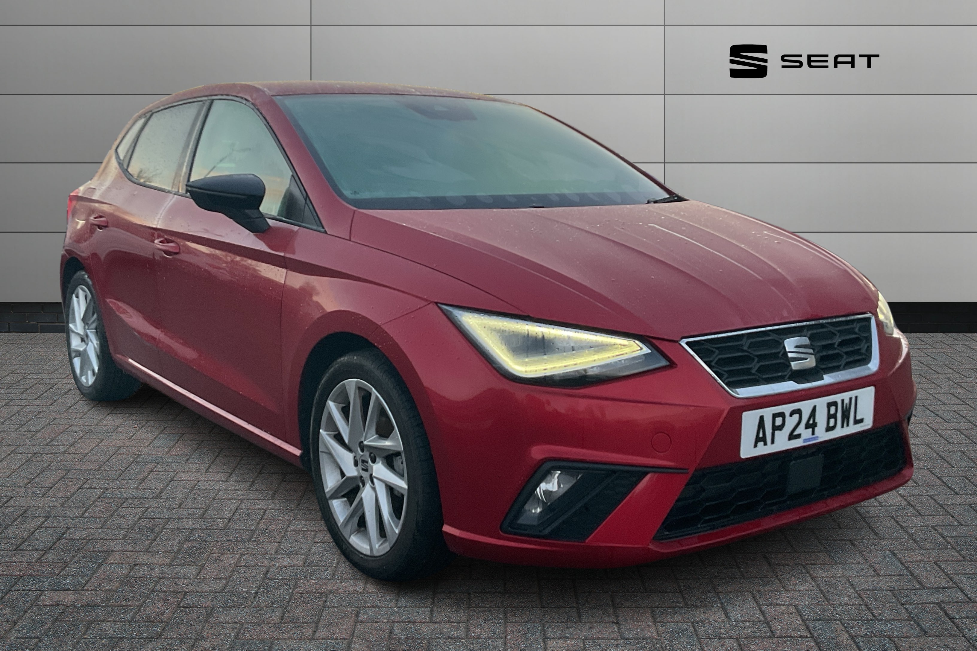 Main listing image - SEAT Ibiza