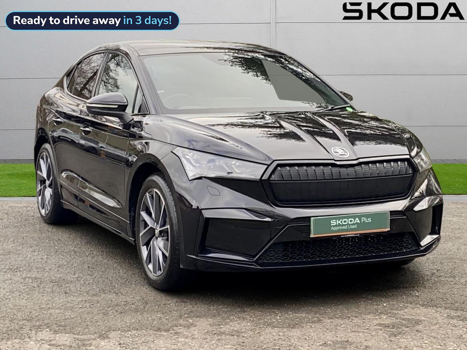 Main listing image - Skoda Enyaq