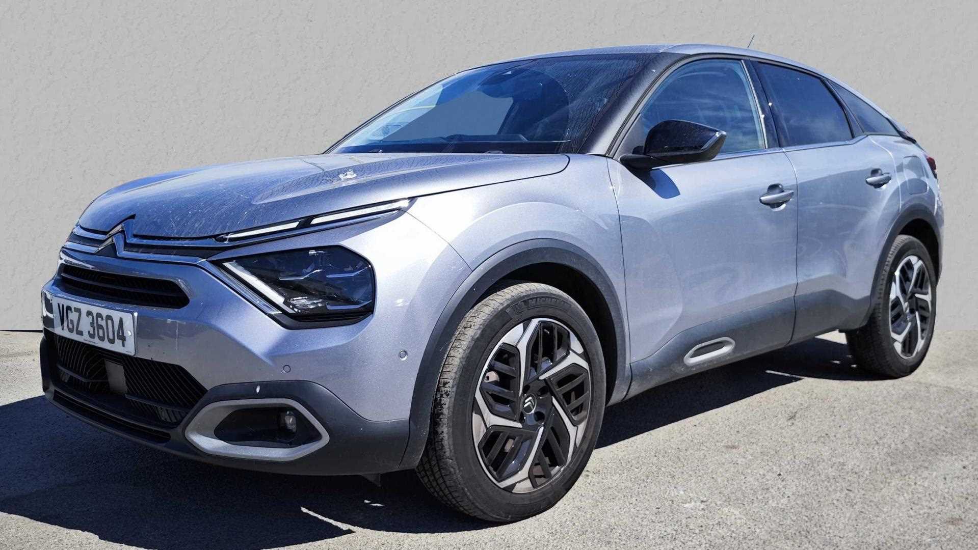 Main listing image - Citroen C4