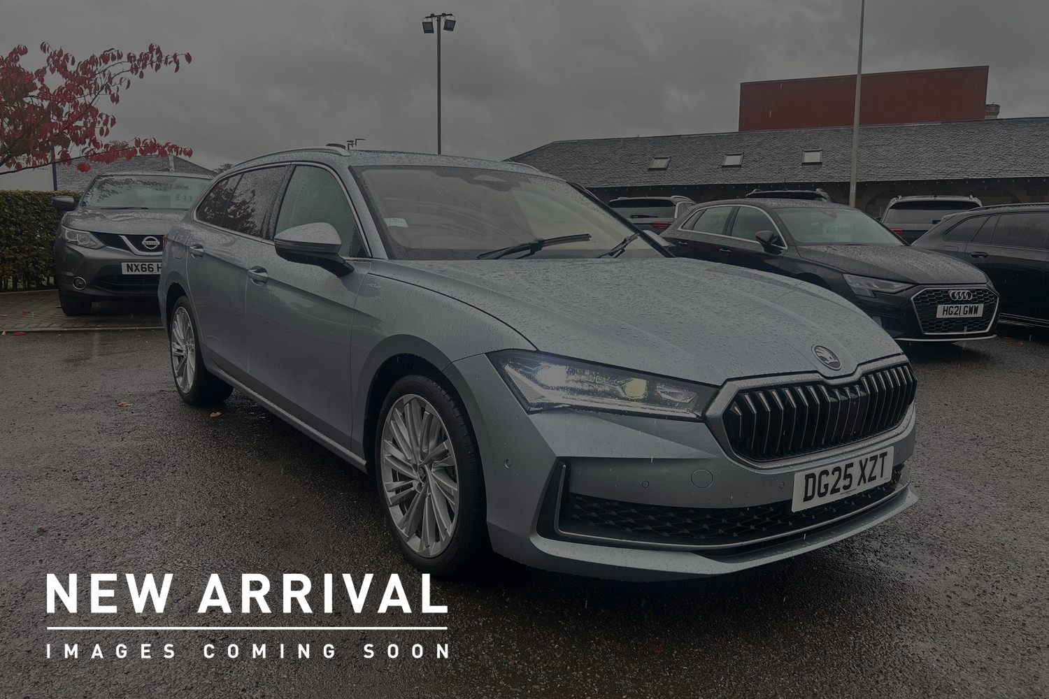 Main listing image - Skoda Superb Estate
