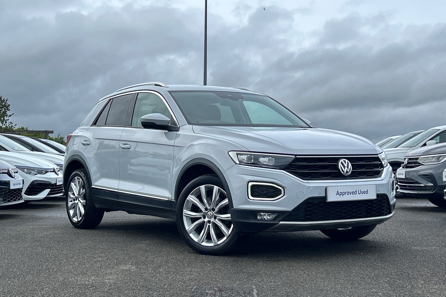 Main listing image - Volkswagen T-Roc