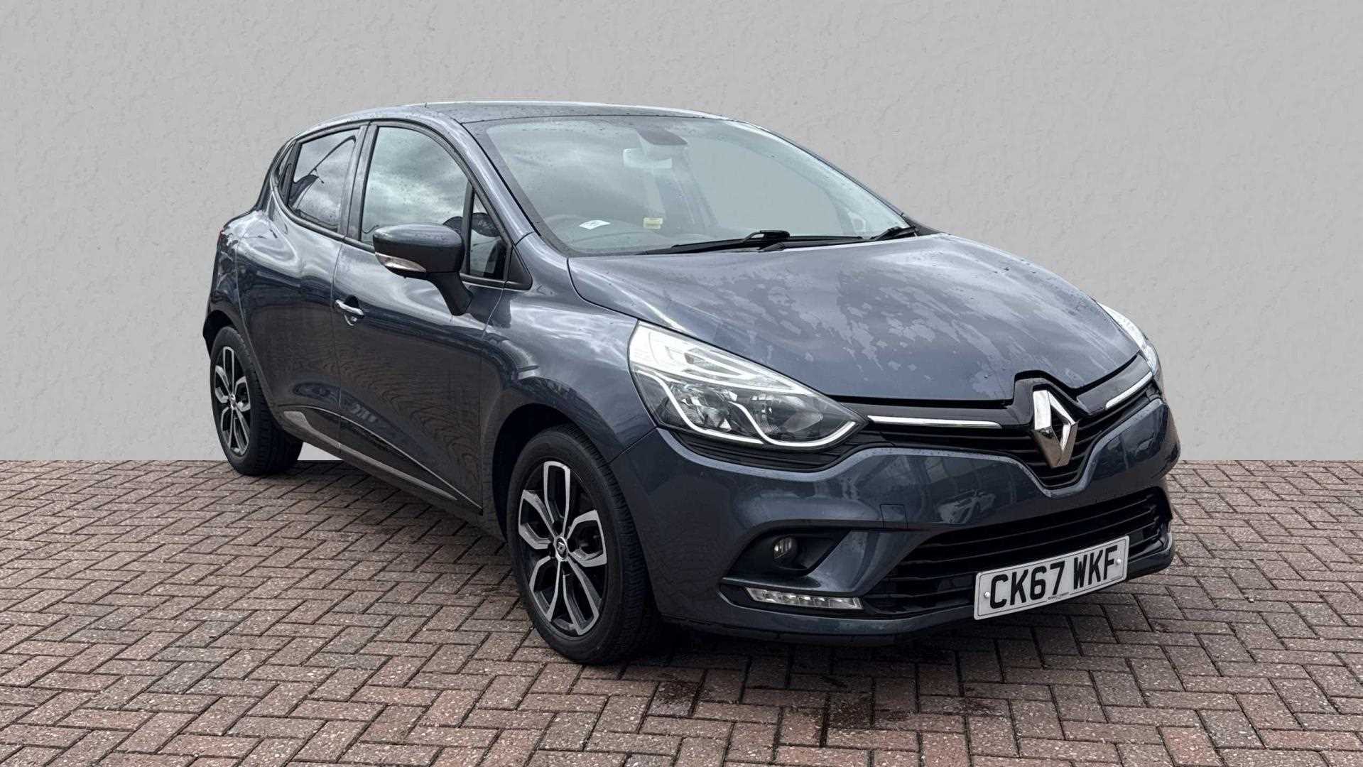 Main listing image - Renault Clio