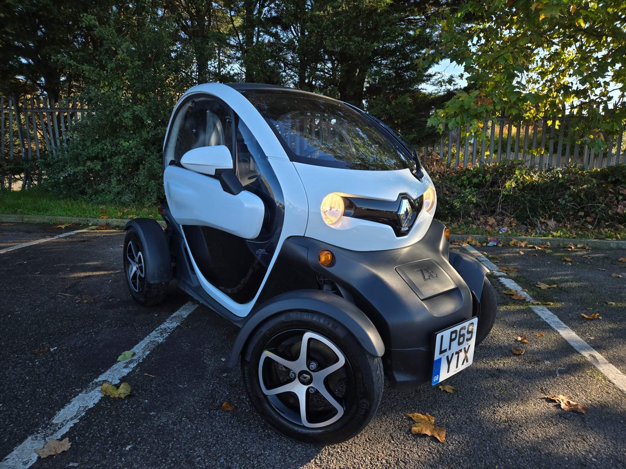 Main listing image - Renault Twizy