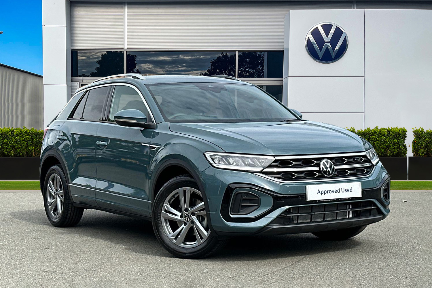 Main listing image - Volkswagen T-Roc