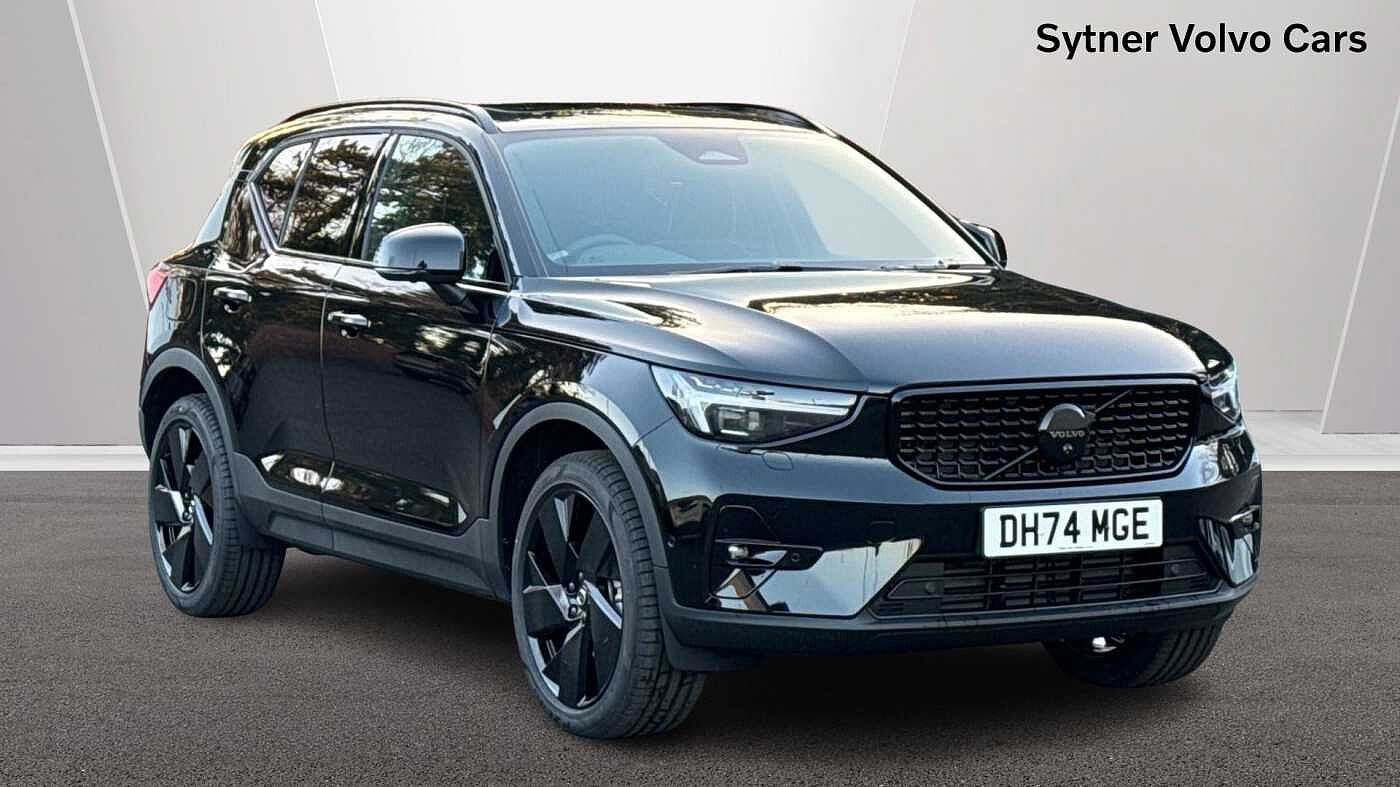 Main listing image - Volvo XC40