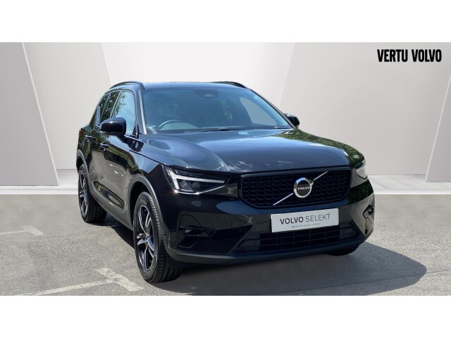 Main listing image - Volvo XC40