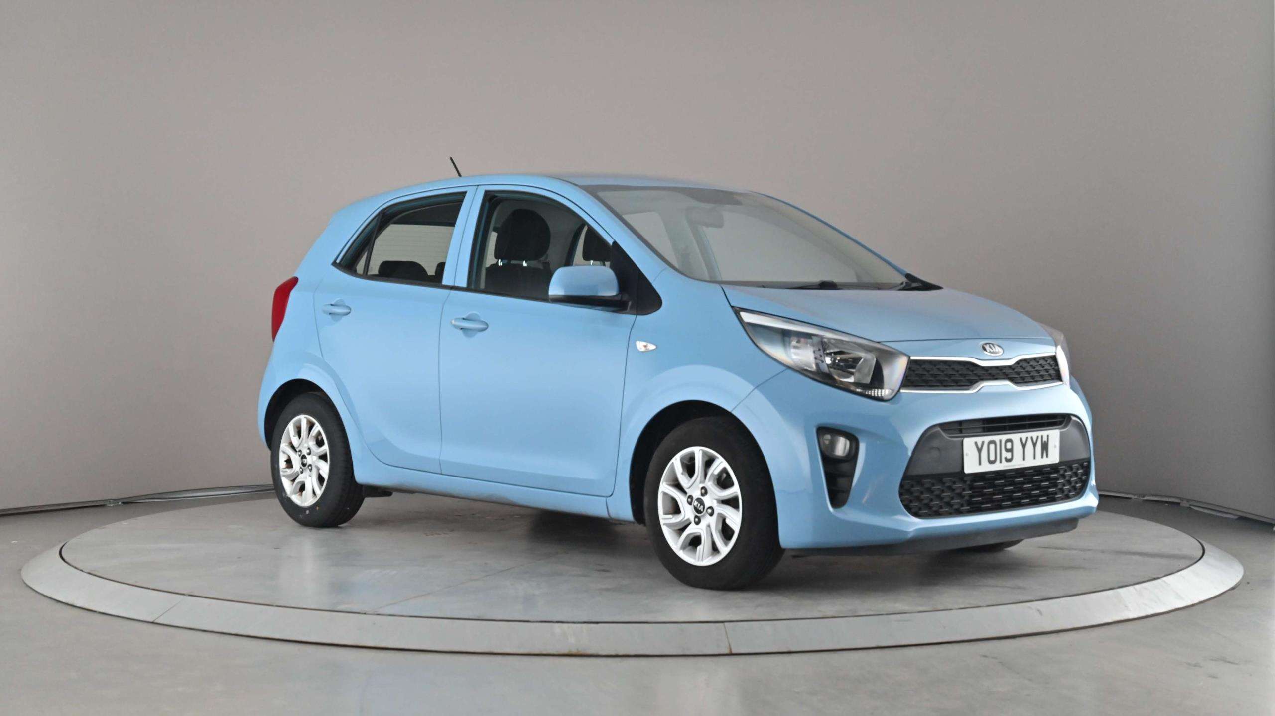 Main listing image - Kia Picanto