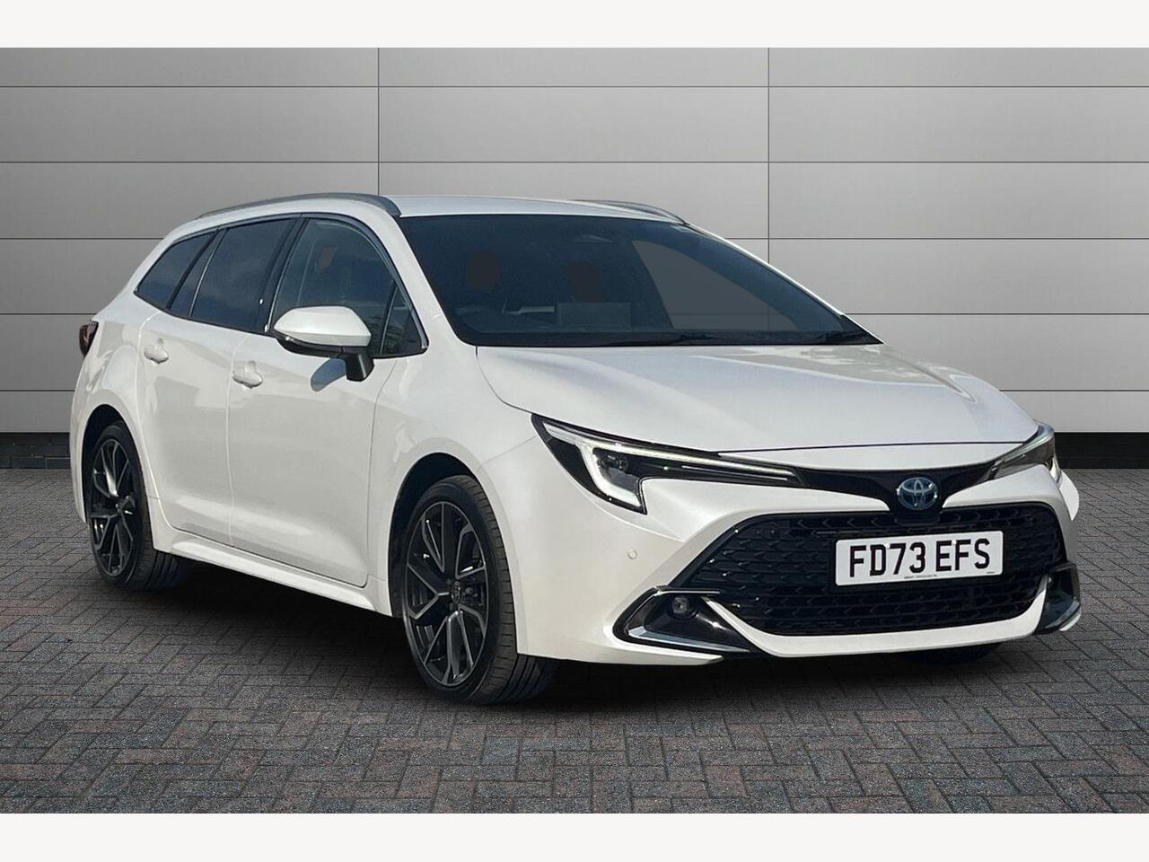 Main listing image - Toyota Corolla Touring Sport
