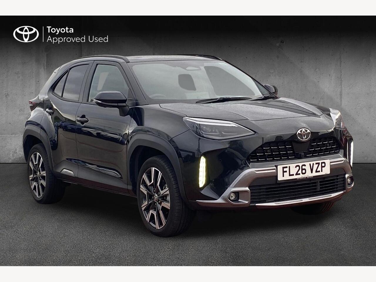 Main listing image - Toyota Yaris Cross