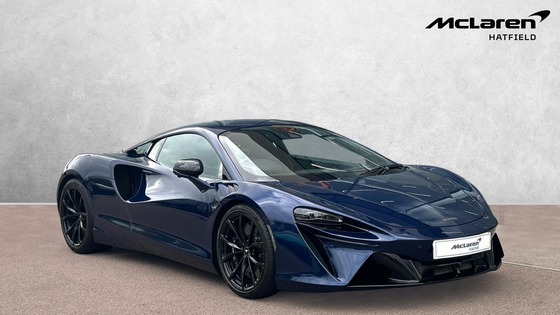 Main listing image - McLaren Artura