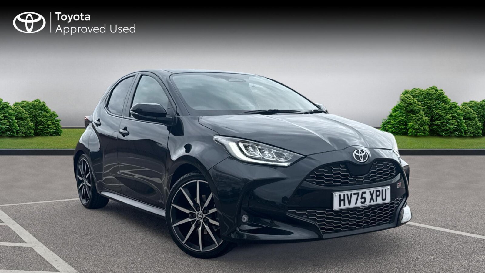 Main listing image - Toyota Yaris