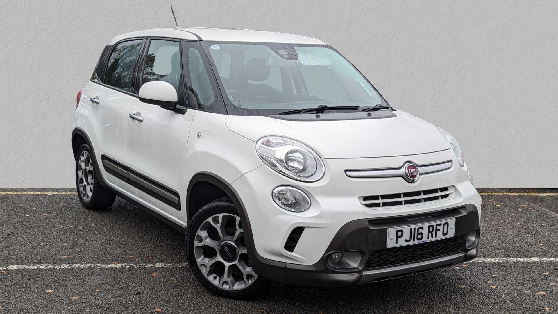 Main listing image - Fiat 500L