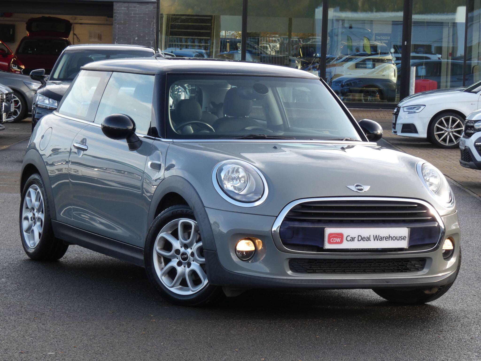 Main listing image - MINI Hatchback