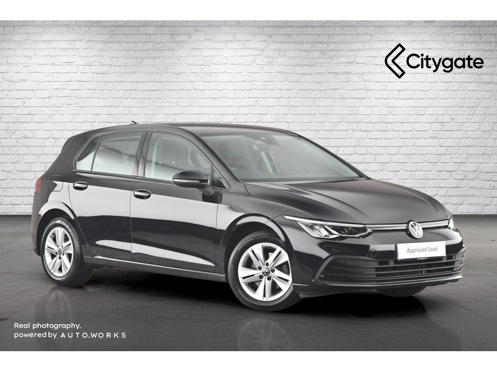 Main listing image - Volkswagen Golf