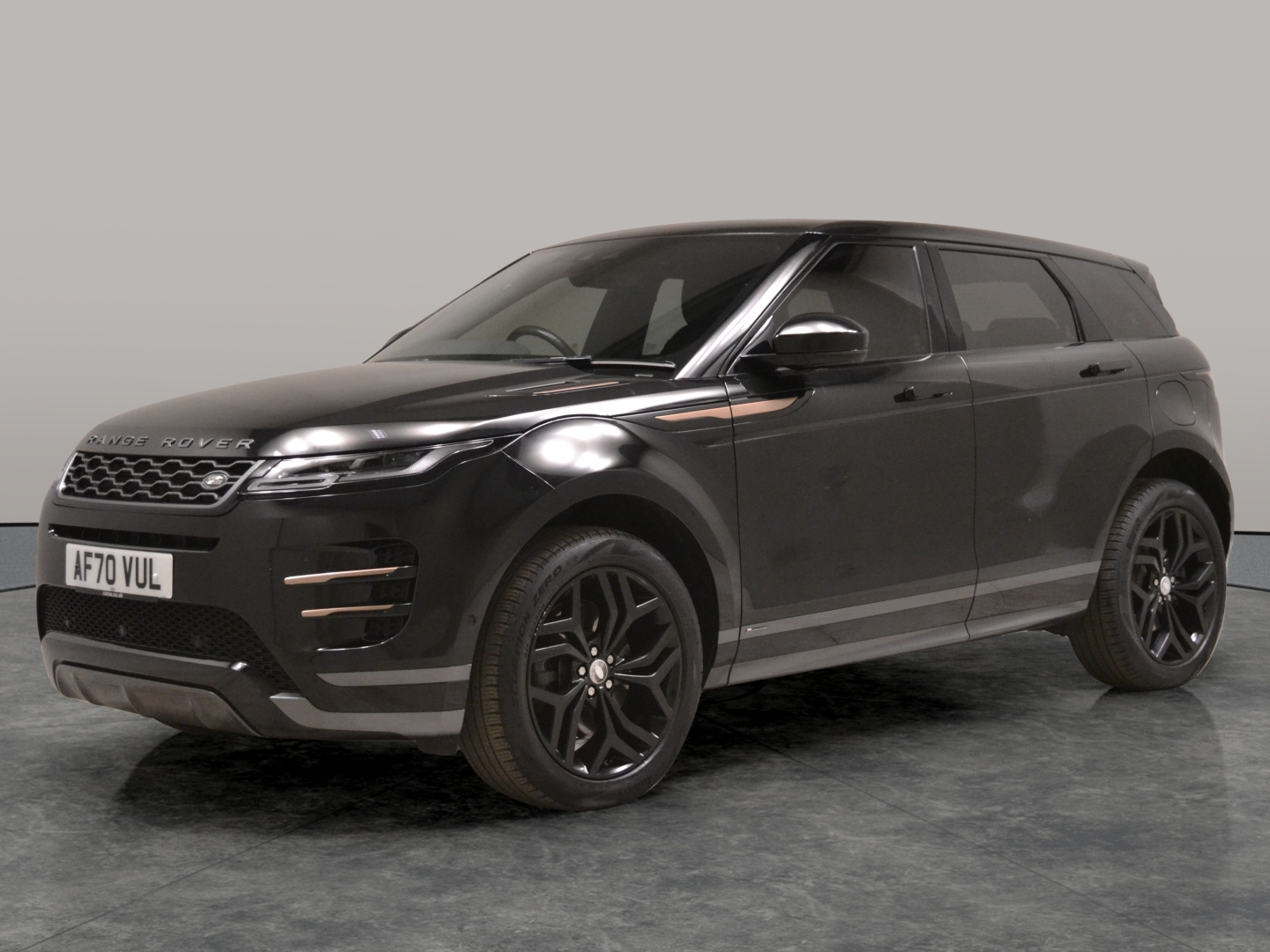 Main listing image - Land Rover Range Rover Evoque