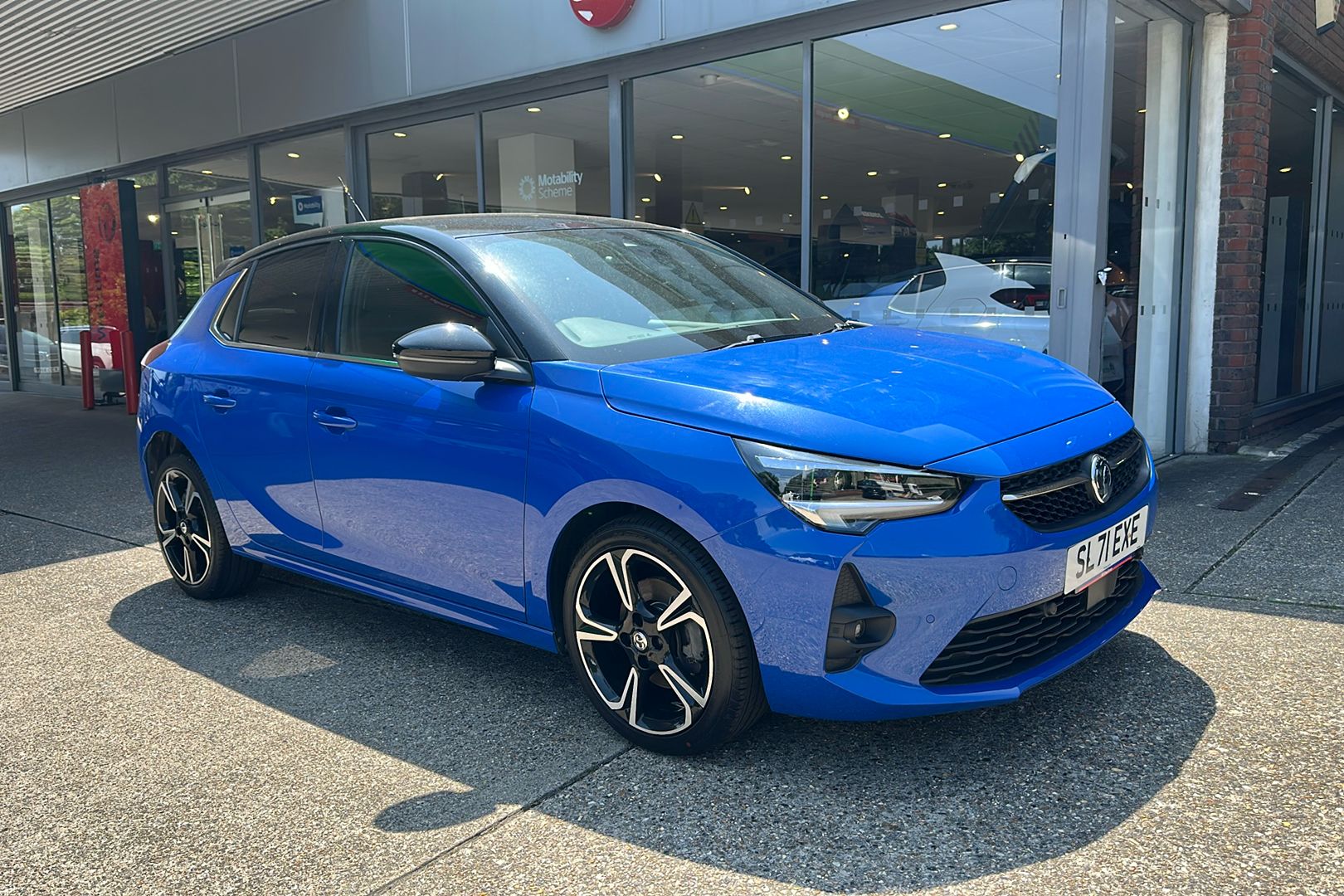 Main listing image - Vauxhall Corsa