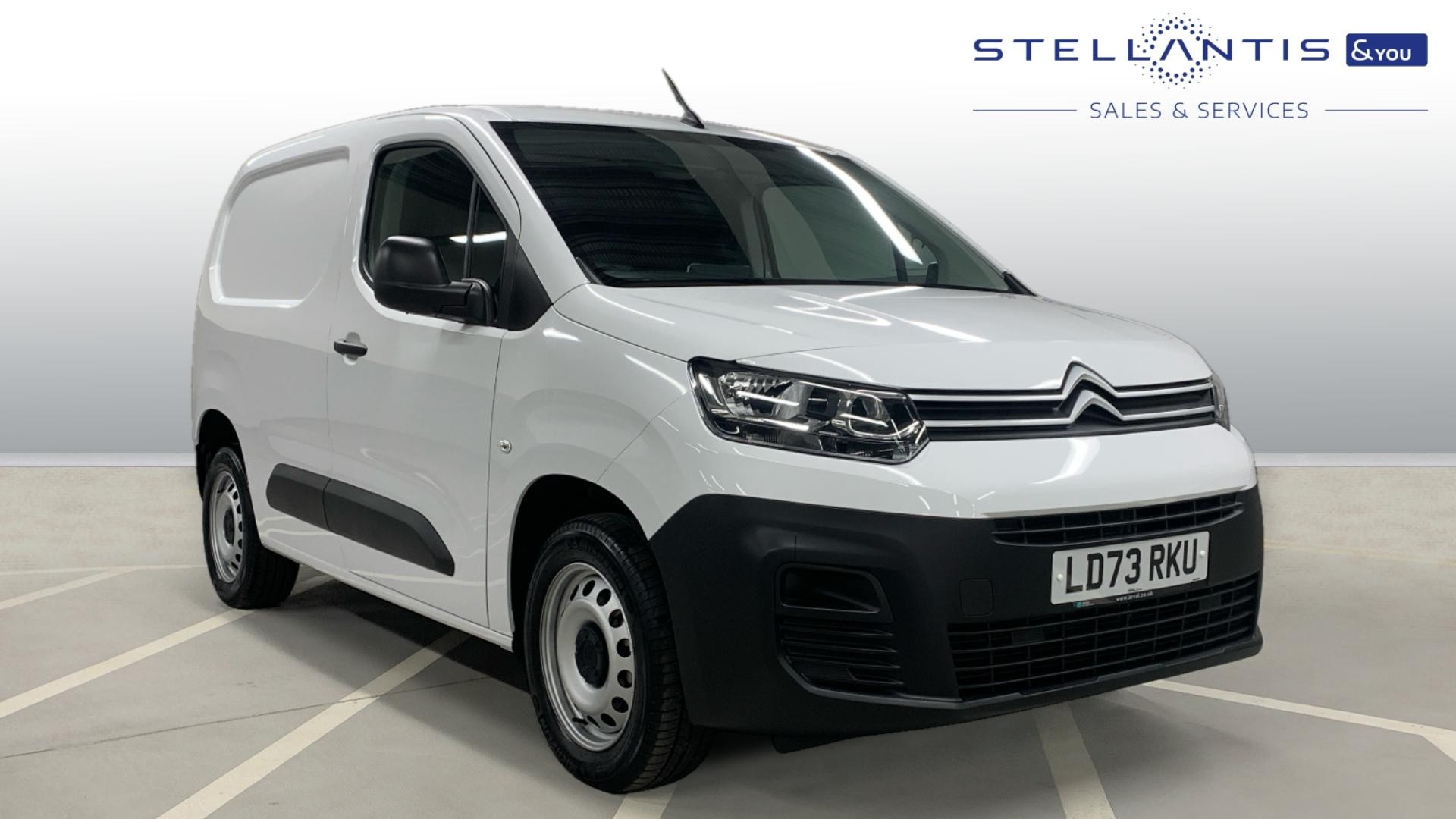 Main listing image - Citroen Berlingo Van