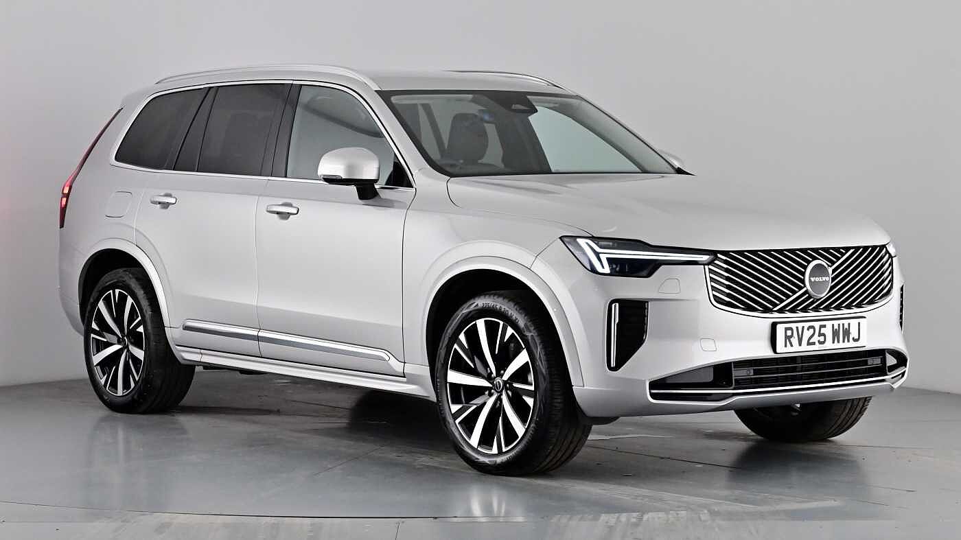 Main listing image - Volvo XC90