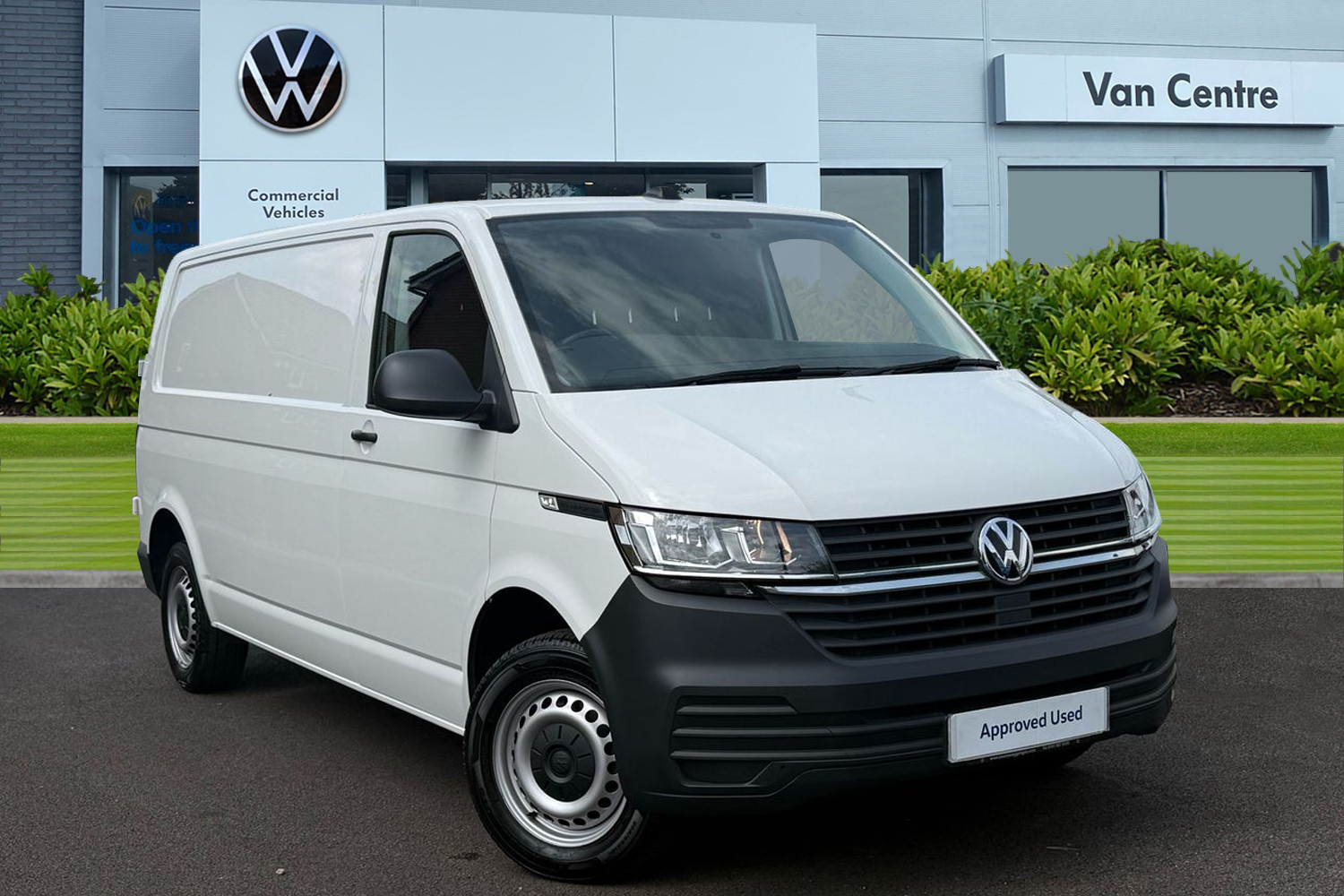 Main listing image - Volkswagen Transporter