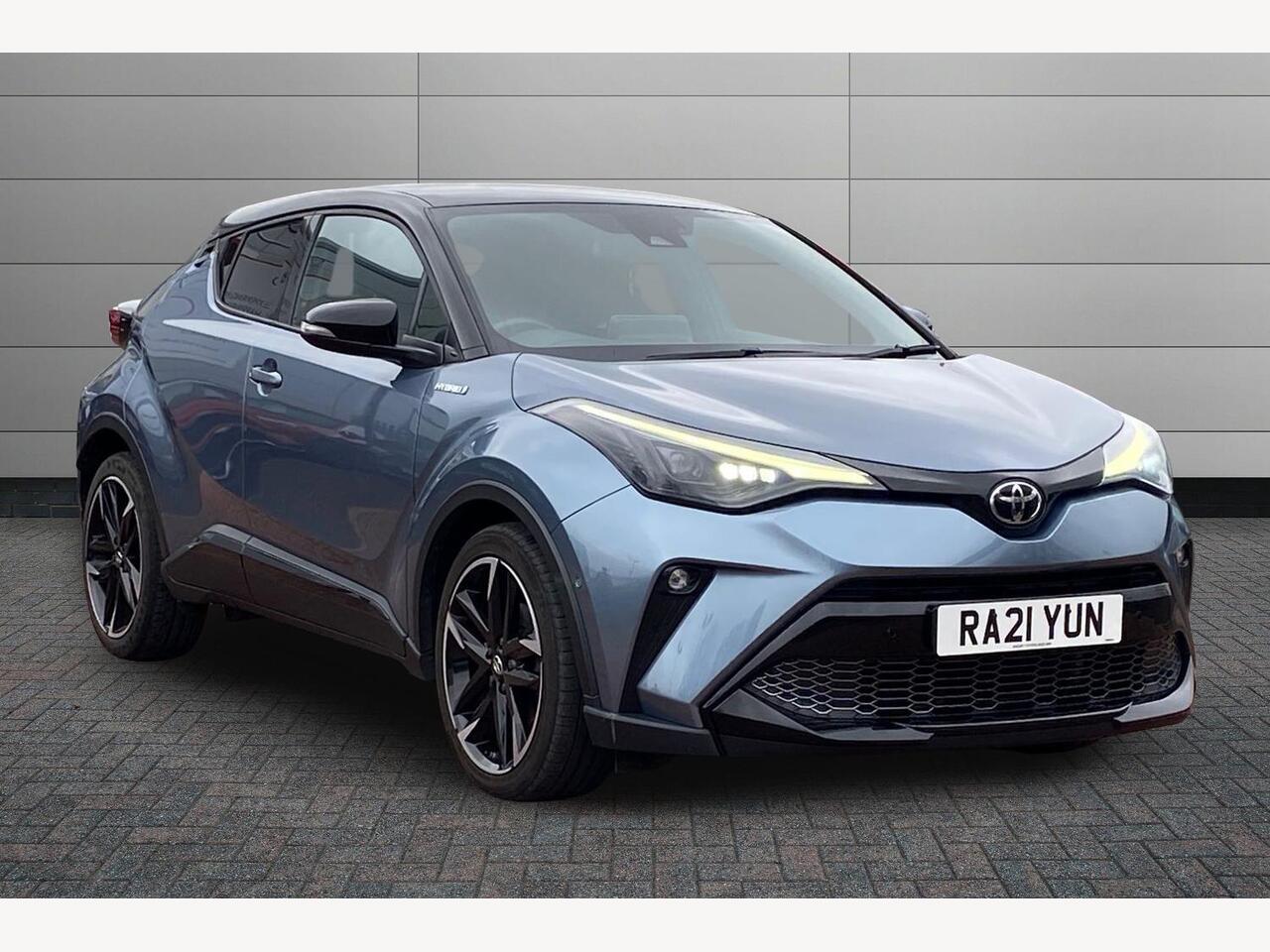 Main listing image - Toyota C-HR