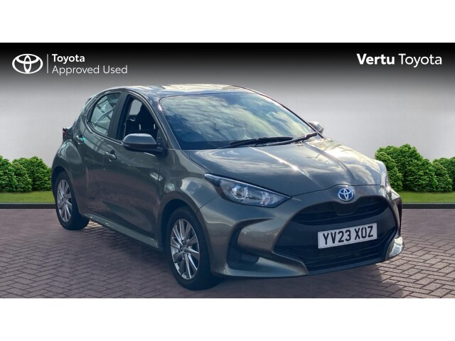 Main listing image - Toyota Yaris