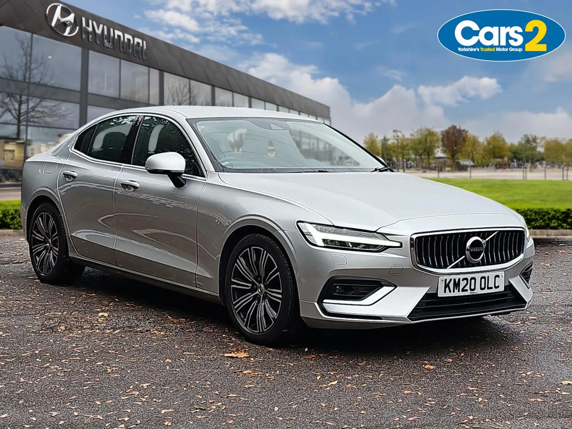 Main listing image - Volvo S60