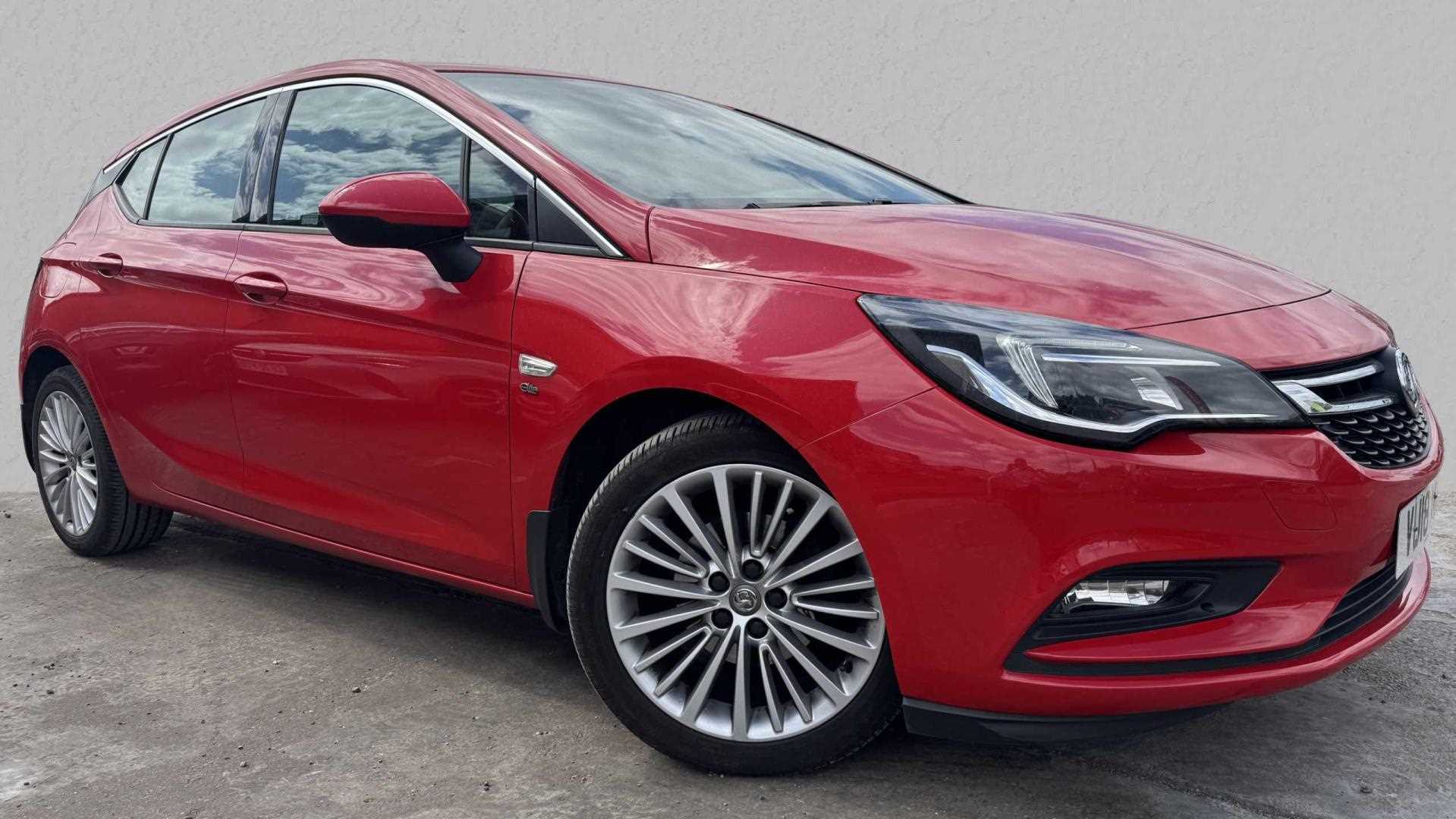 Main listing image - Vauxhall Astra