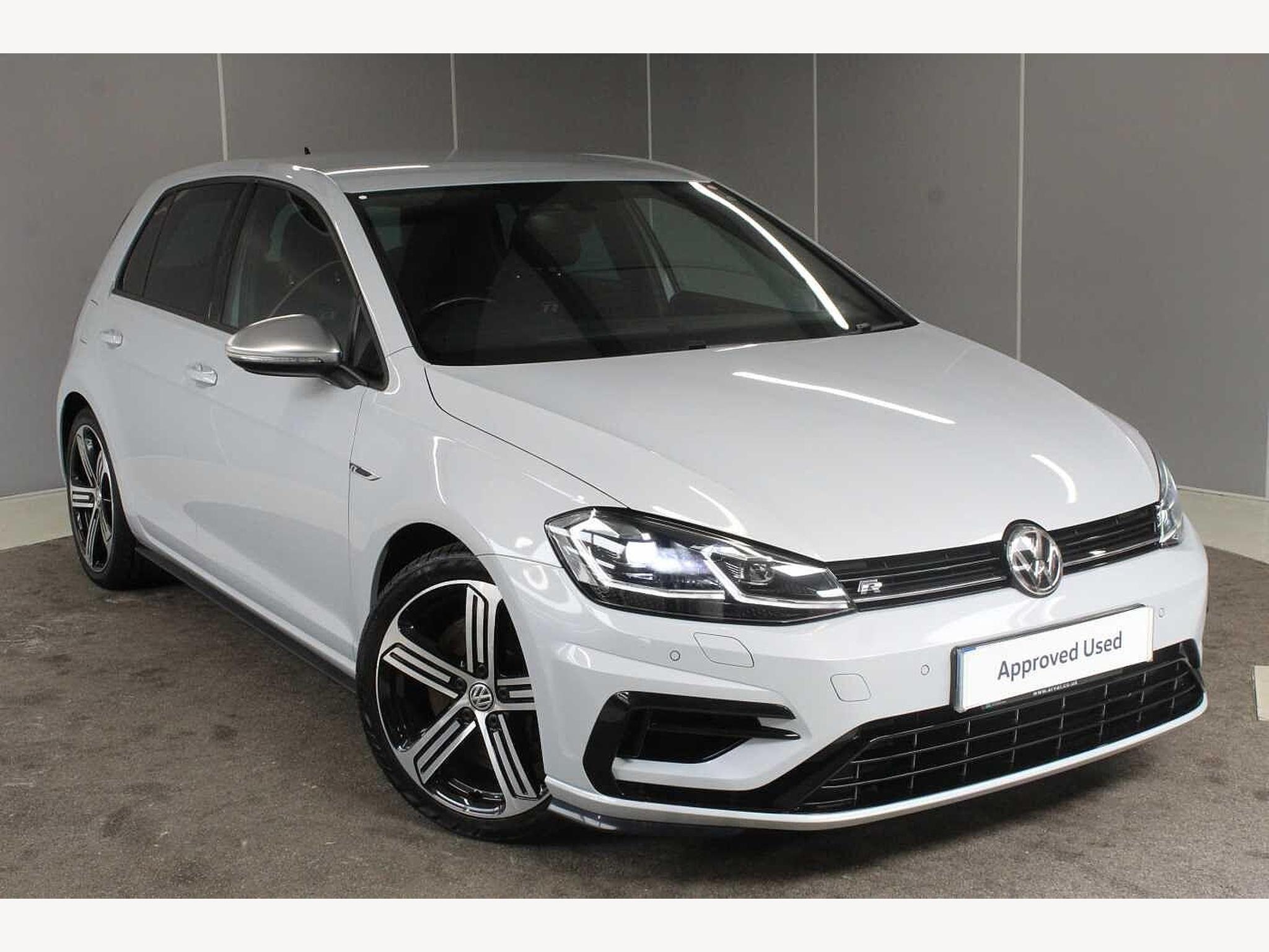 Main listing image - Volkswagen Golf R